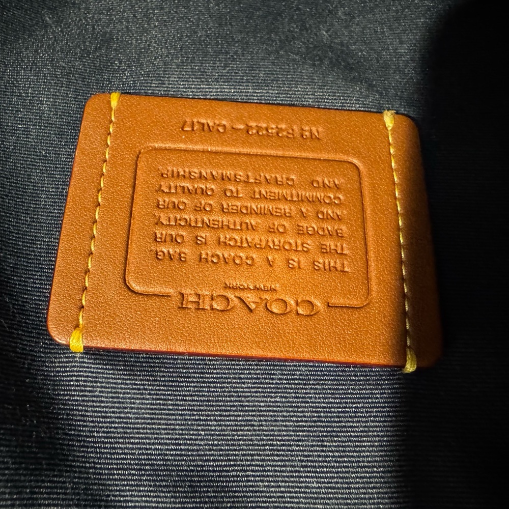 Coach Dark Blue Leather Shoulder Bag - Picture 4 of 7
